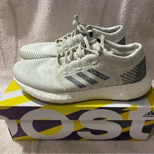 Adidas Pureboost GO mens 9/womens 10